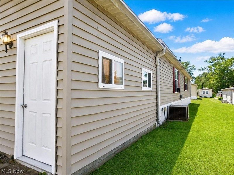 23 Second Street, Madison, OH 44057 Photo 7