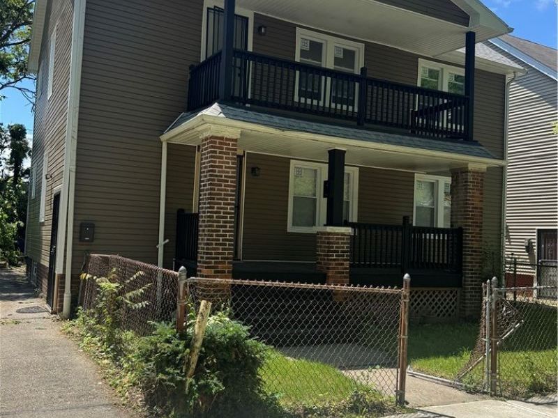 13704 Deise Avenue, Cleveland, OH 44110 Photo 2