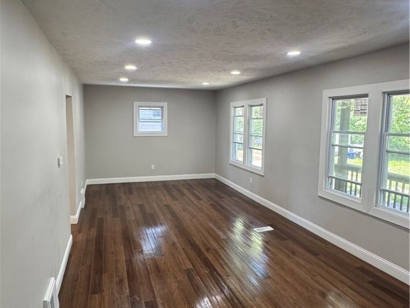13704 Deise Avenue, Cleveland, OH 44110 Photo 4