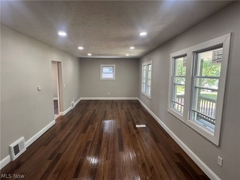 13704 Deise Avenue, Cleveland, OH 44110 Photo 6