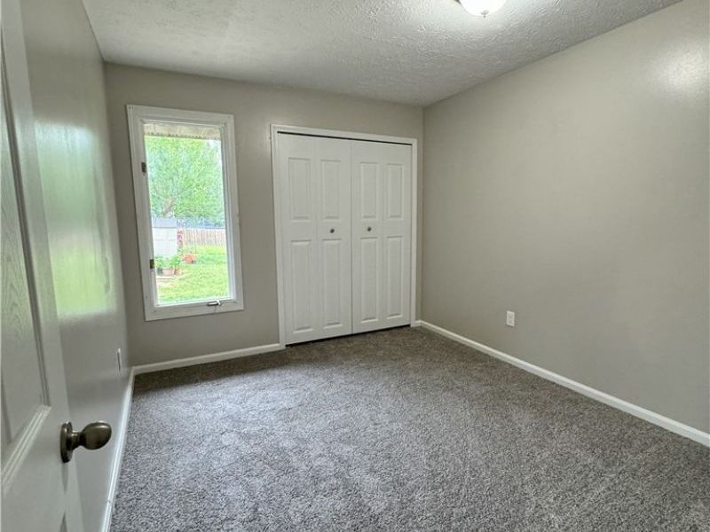 975 Substation Road, Brunswick, OH 44212 Photo 16