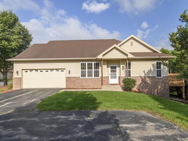 2812 E Somers COURT, Cudahy, WI 53110