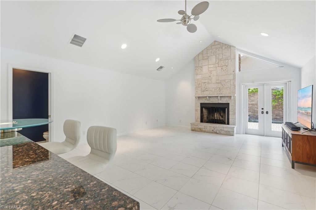 15821 Shamrock Dr, Fort Myers, FL 33912 Photo