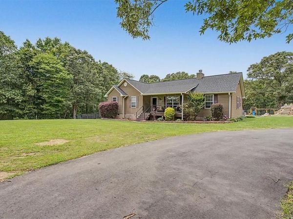 1366 Bethlehem Road , Rockmart, GA 30153