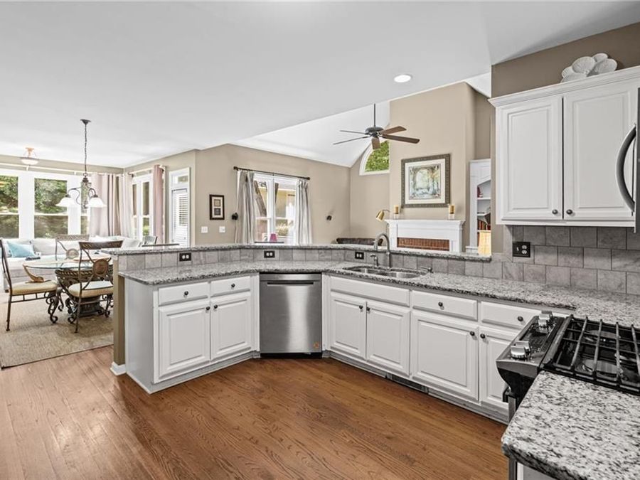 Property Image 14
