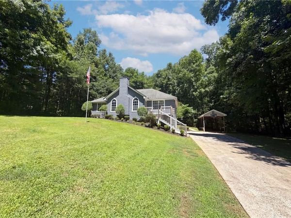 4150 Jonathan Lane , Cumming, GA 30040