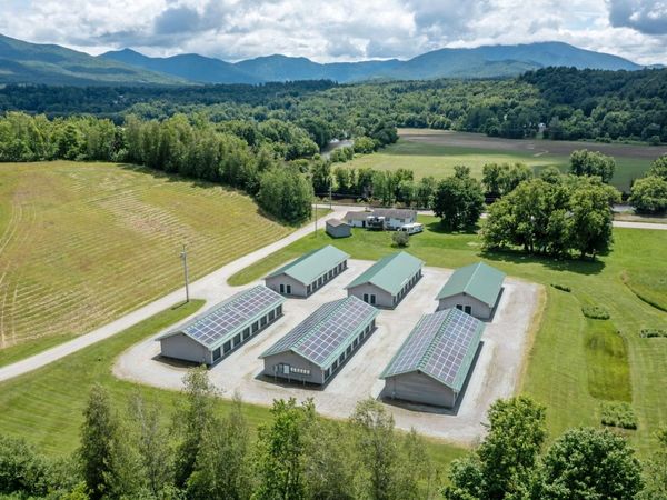 87 Fox Hill Drive, Cambridge, VT 05464