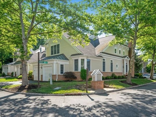 8 Hurlingham Club Road On, Far Hills, NJ 07931