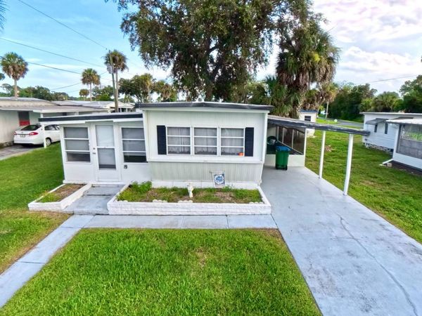 1281 Liberty Ln, Daytona Beach, FL 32119