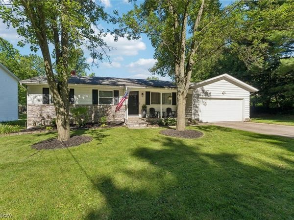 432 Mackinaw Avenue , Bath, OH 44333
