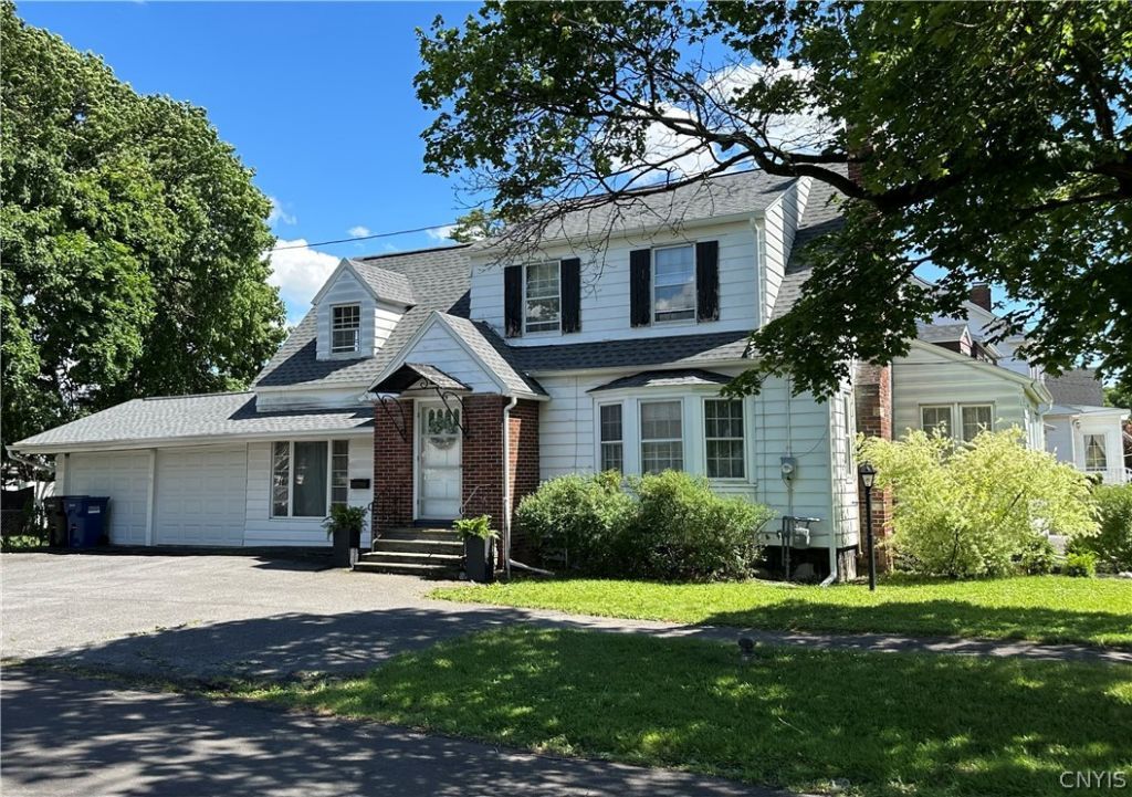 456 Wendell Terrace, Syracuse, NY 13203 Main Photo