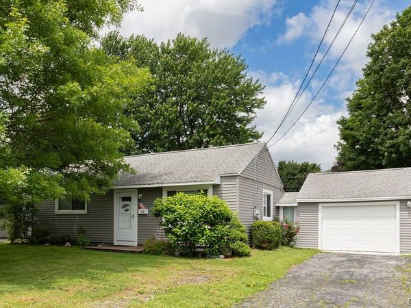 113 Kearney Avenue, Liverpool, NY 13088