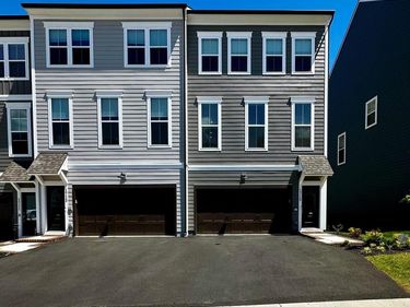 1715 BEECH LEAF STREET, DUMFRIES, VA 22026