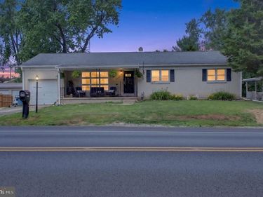 2095 CHURCH ROAD, YORK, PA 17408