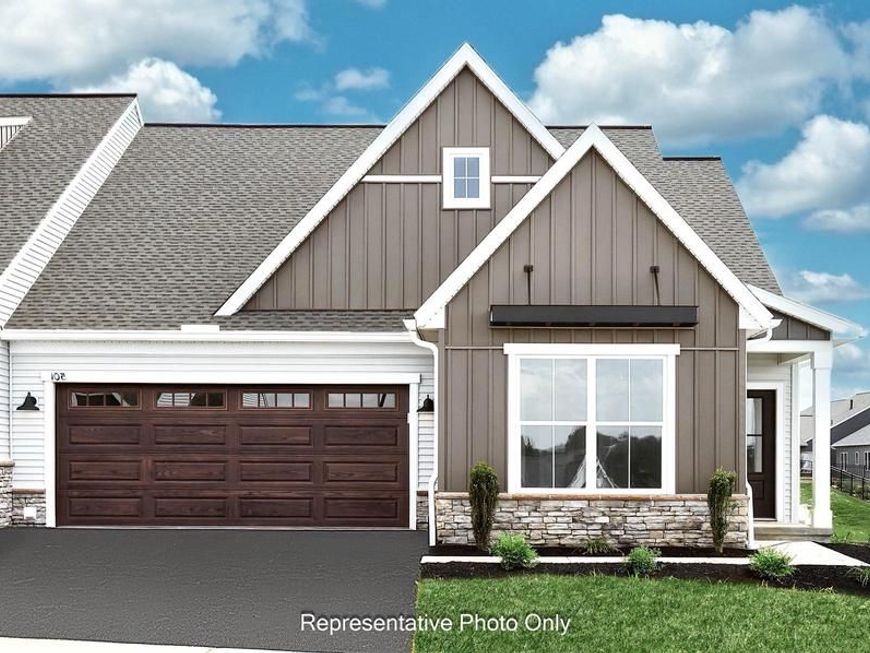 532 Stone Gate Boulevard , Annville, PA 17003 Main Photo