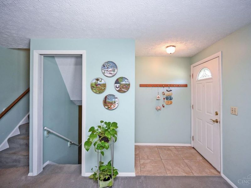 768 Tradewind Drive, Mason, OH 45040 Photo 4
