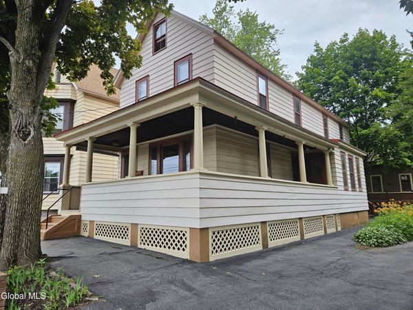 8 Schonowee Avenue, Scotia, NY 12302
