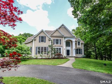 14 Wood Creek, New Milford, CT 06776