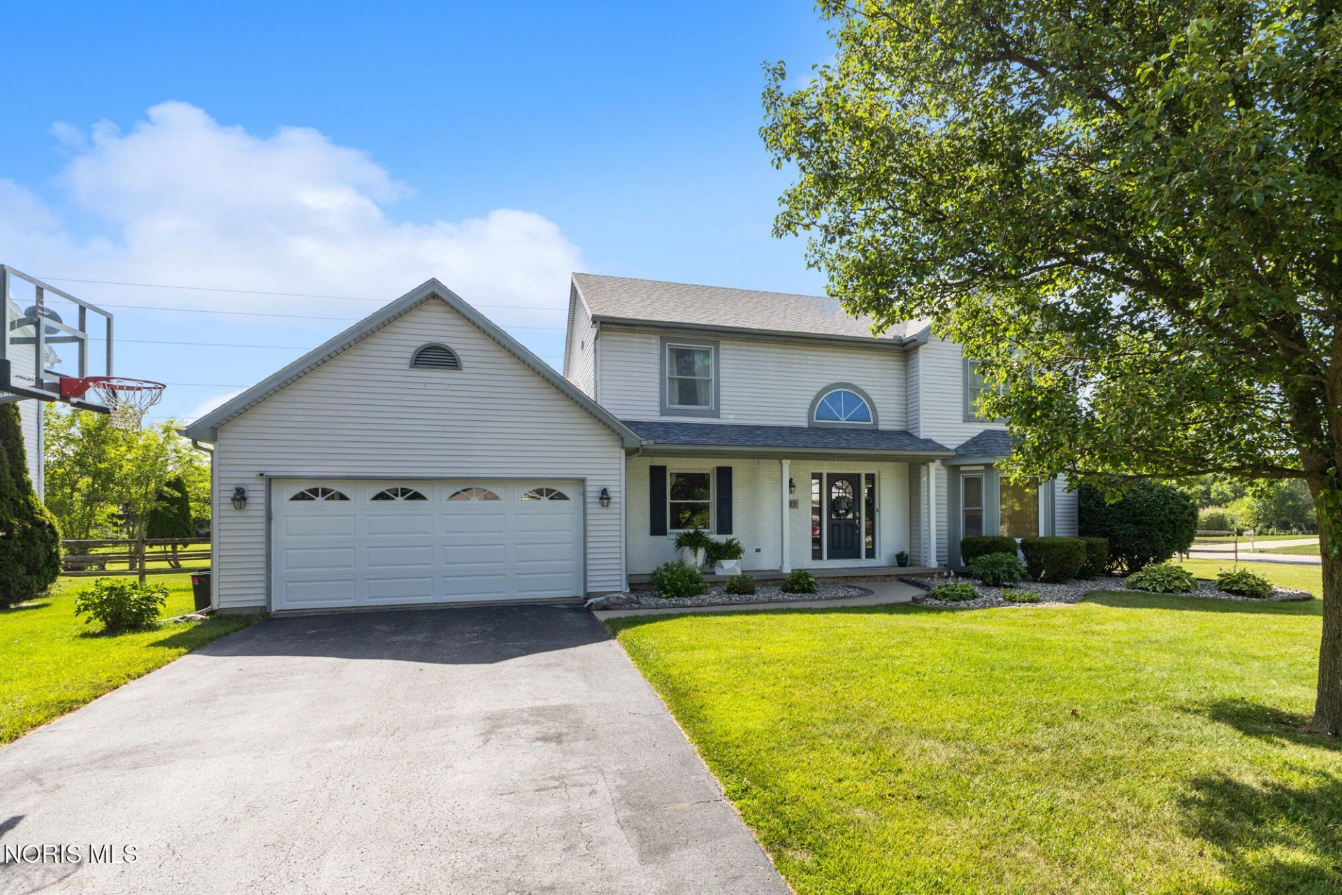 5923 Brown Lane, Sylvania, OH 43560 Main Photo
