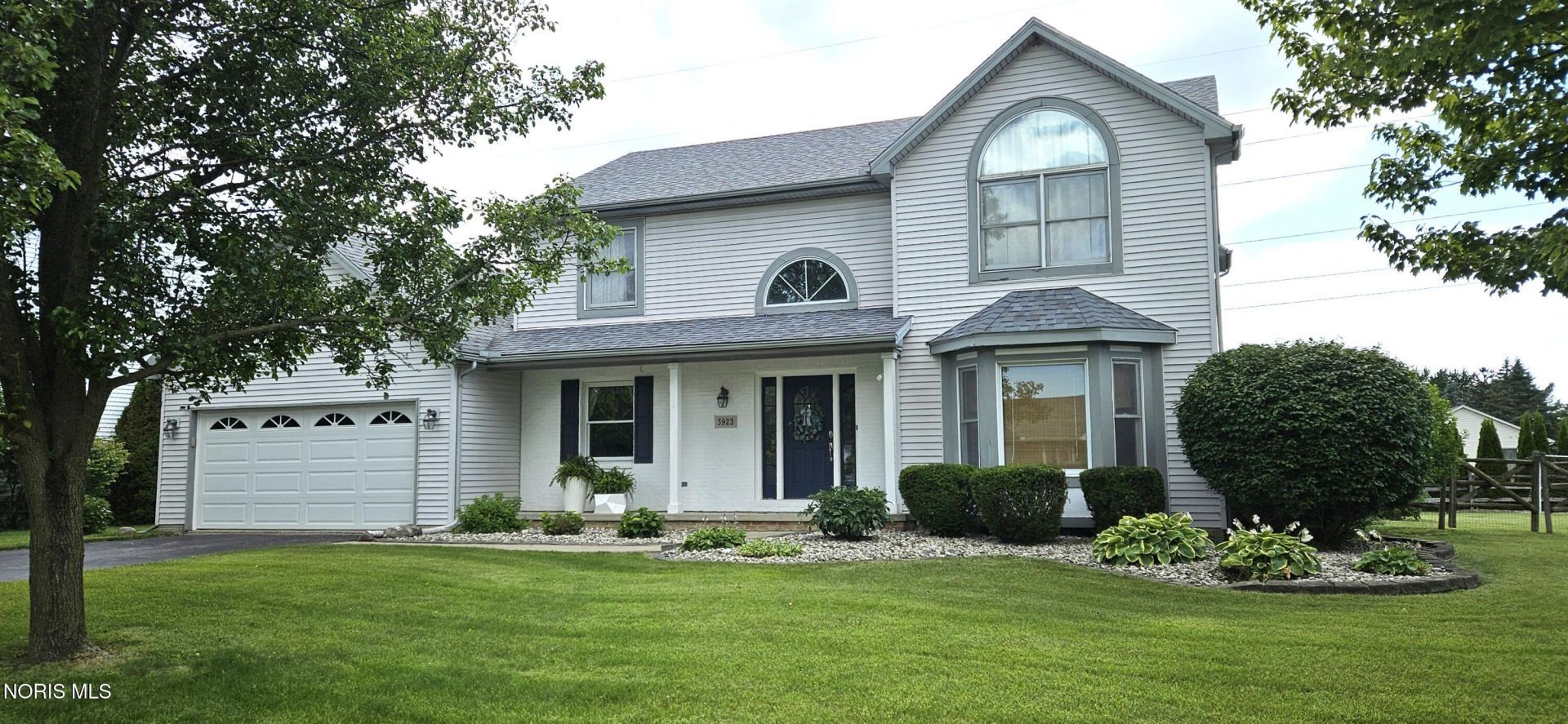 5923 Brown Lane, Sylvania, OH 43560 Main Photo