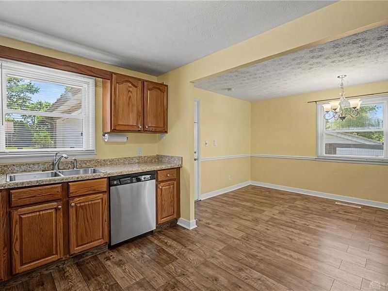 185 Broadripple Road, Centerville, OH 45458 Photo 11
