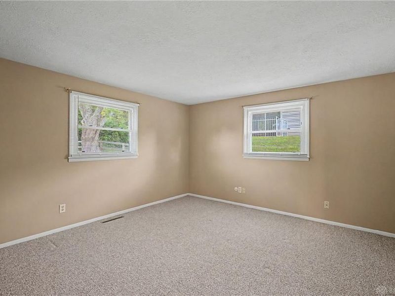185 Broadripple Road, Centerville, OH 45458 Photo 22