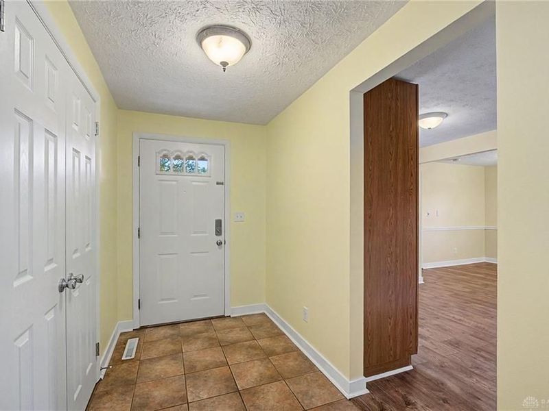 185 Broadripple Road, Centerville, OH 45458 Photo 7