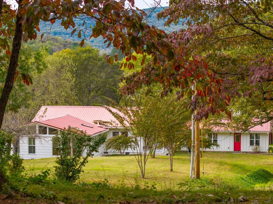 Property Image 100