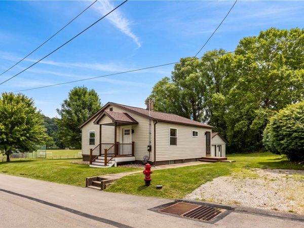 2 Frick St, Dunlevy, PA 15432