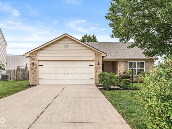 8236 Brambleberry Drive, Indianapolis, IN 46239