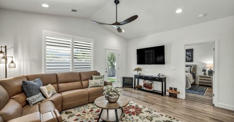 10862 Farmstead Lane, Reno, NV 89521 Photo