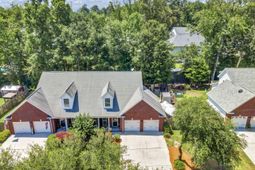 135 Steeple Point Court photo 4