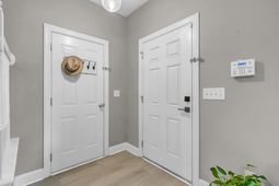 135 Steeple Point Court photo 4