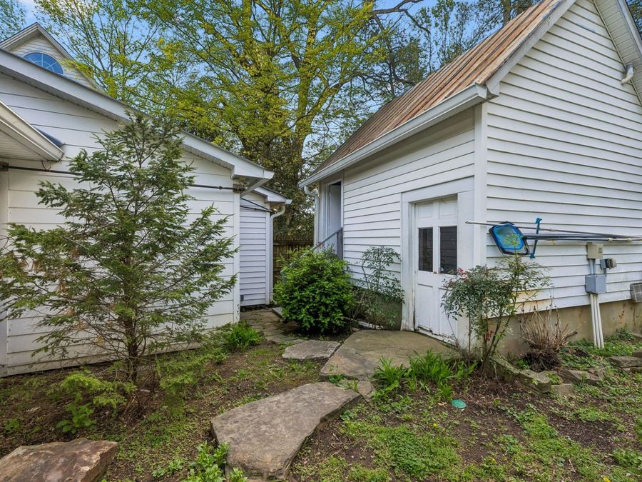 Property Image 95