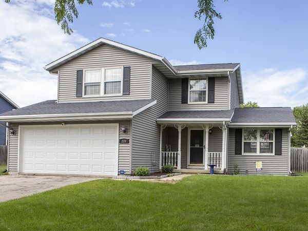 220 Wildflower Way, Lake Mills, WI 53551