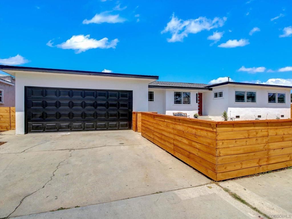 10315 Condon Ave, Inglewood, CA 90304 Main Photo