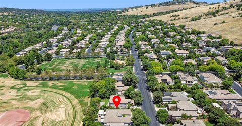 4784 Village Green, El Dorado Hills, CA 95762 Photo