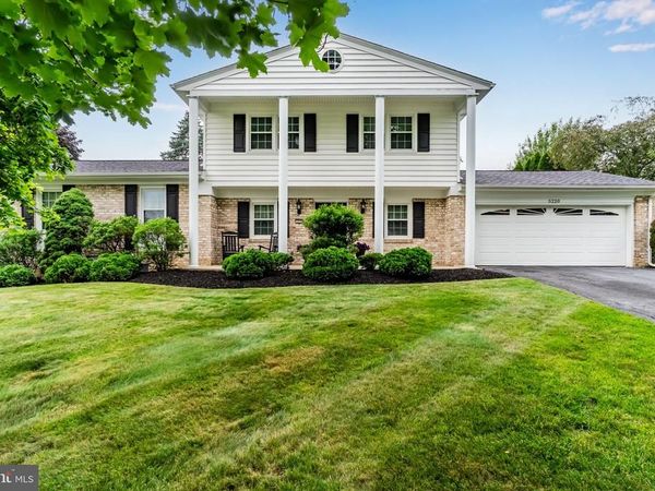 5220 DEERFIELD AVENUE, MECHANICSBURG, PA 17050