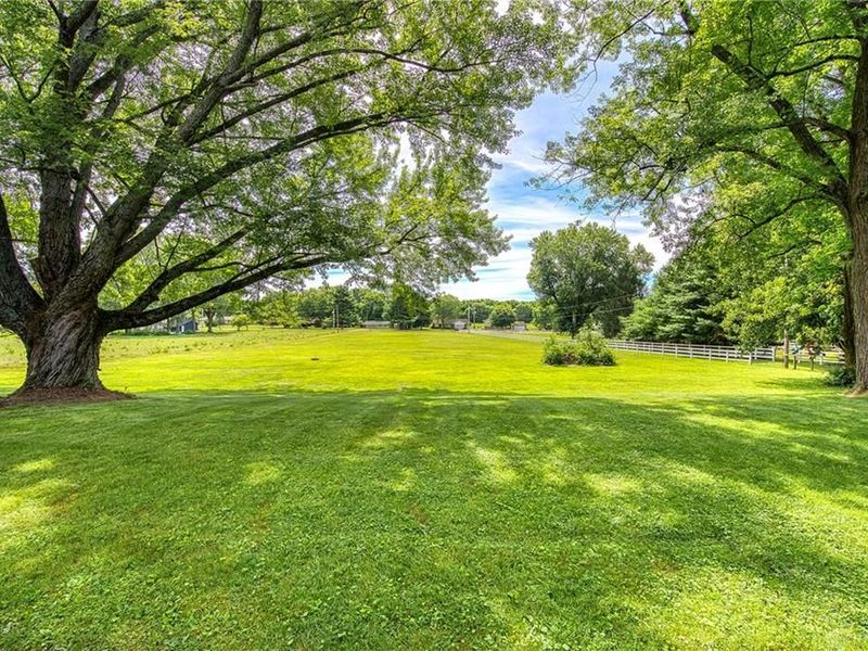 2145 Hilltop Road, Xenia Township, OH 45385 Photo 7