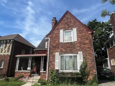 17311 Santa Rosa Drive, Detroit, Mi 48221