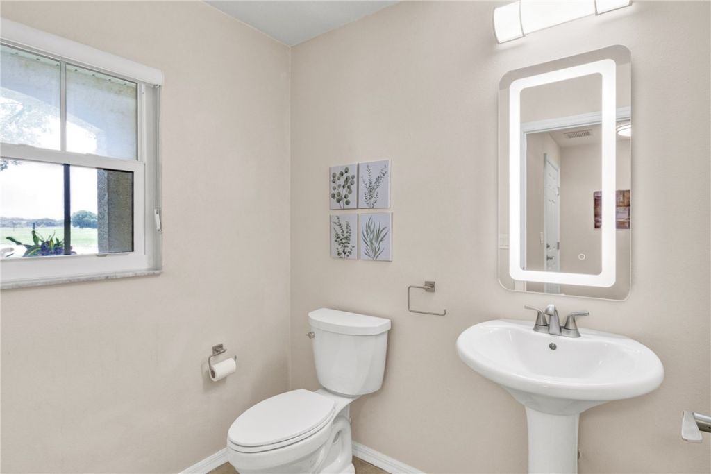 1670 Pointe West Way, Unit 1670, Vero Beach, FL 32966 Photo