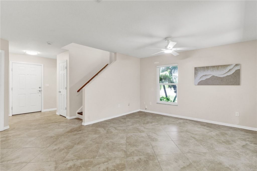 1670 Pointe West Way, Unit 1670, Vero Beach, FL 32966 Photo