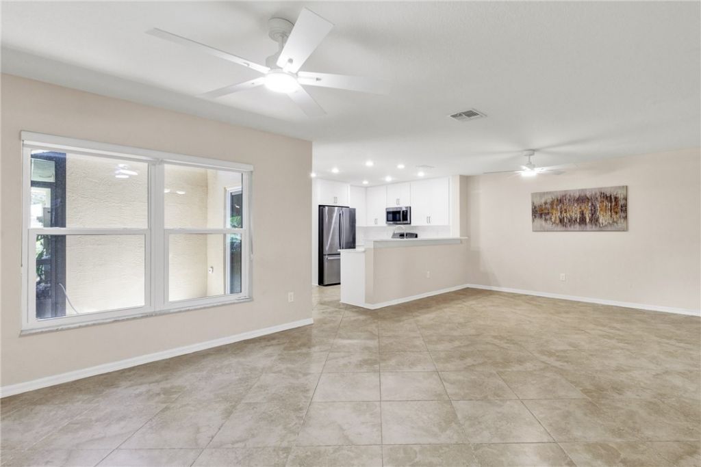 1670 Pointe West Way, Unit 1670, Vero Beach, FL 32966 Photo