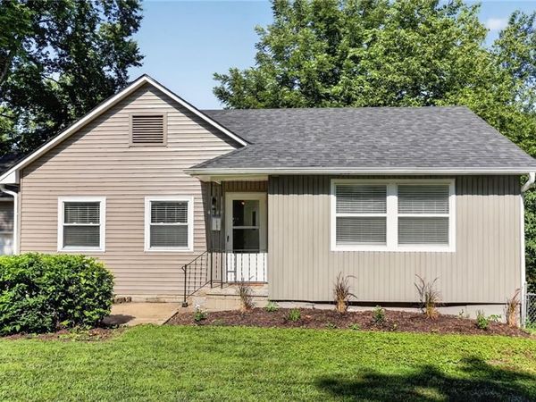 4740 Delmar Street, Roeland Park, KS 66205