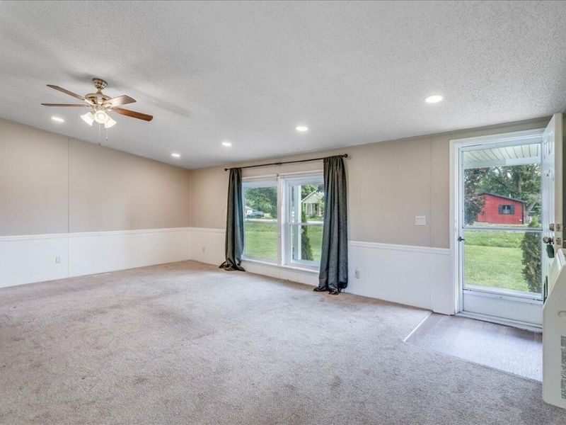 34090 US Highway 50, Londonderry, OH 45647 Photo 9