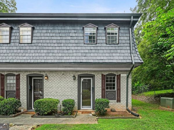 301 Stonecliff Court, Stone Mountain, GA 30083