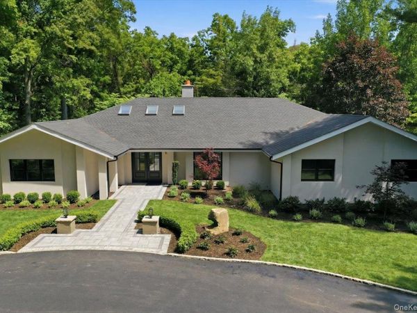 4 Short Path , Nissequogue, NY 11780