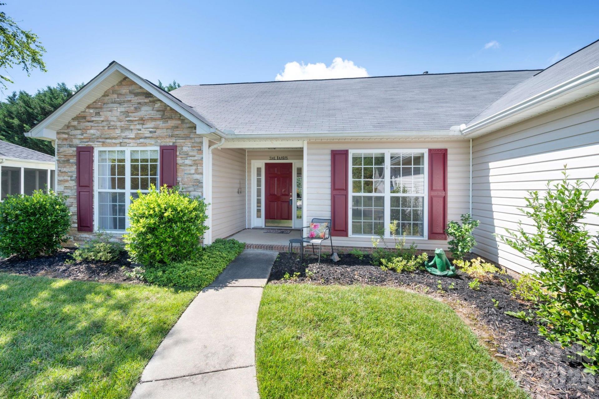 35 Meadow Pathway Drive, Fletcher, NC 28732 Main Photo