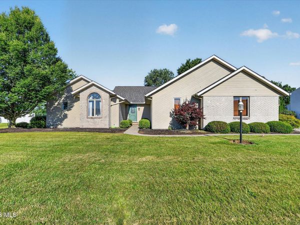 103 Hogan Lane , Bryan, OH 43506