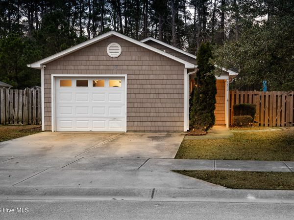1809 Gretna Drive, Greenville, NC 27834